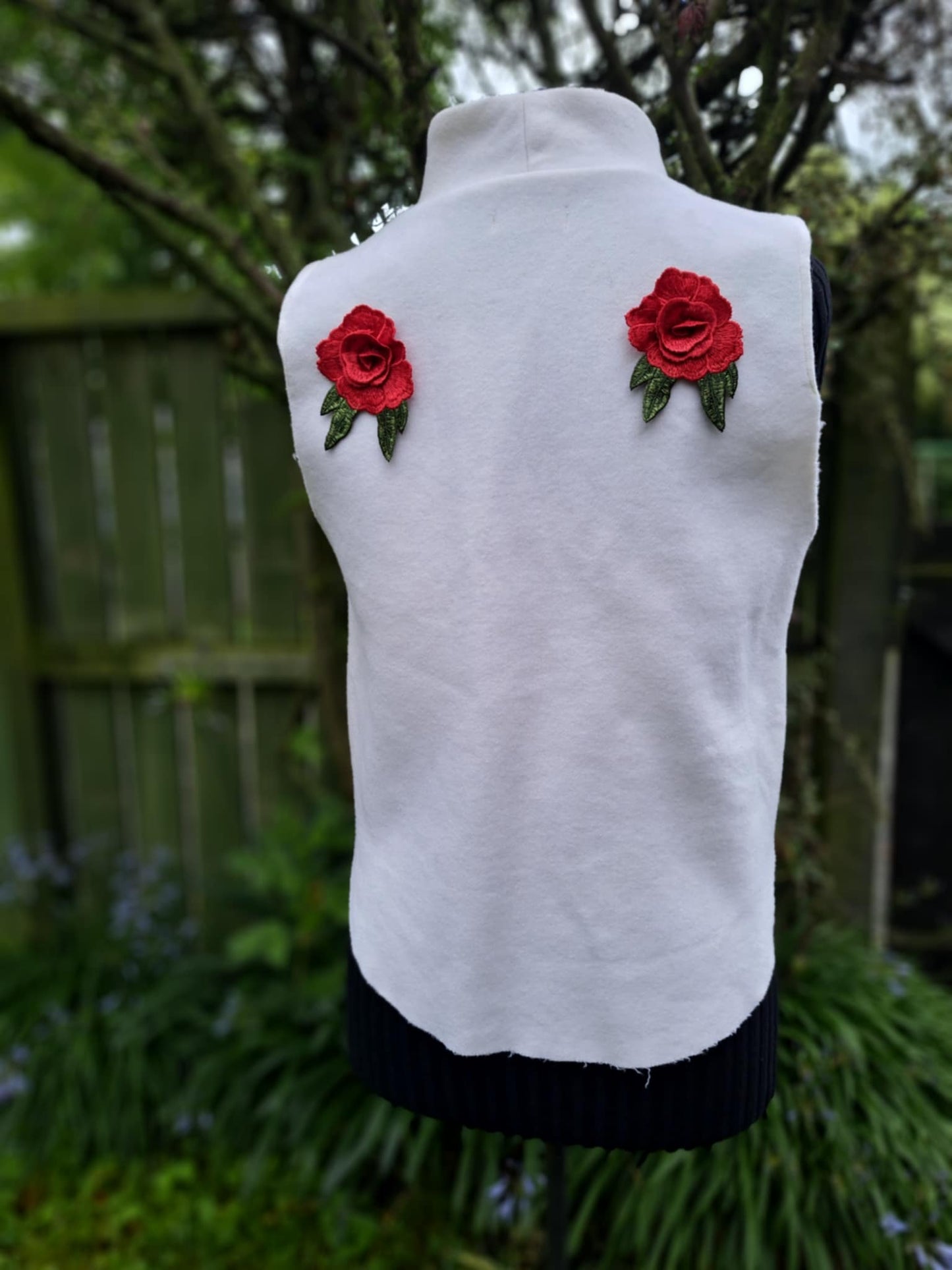 Romantic wool vest for any occasion