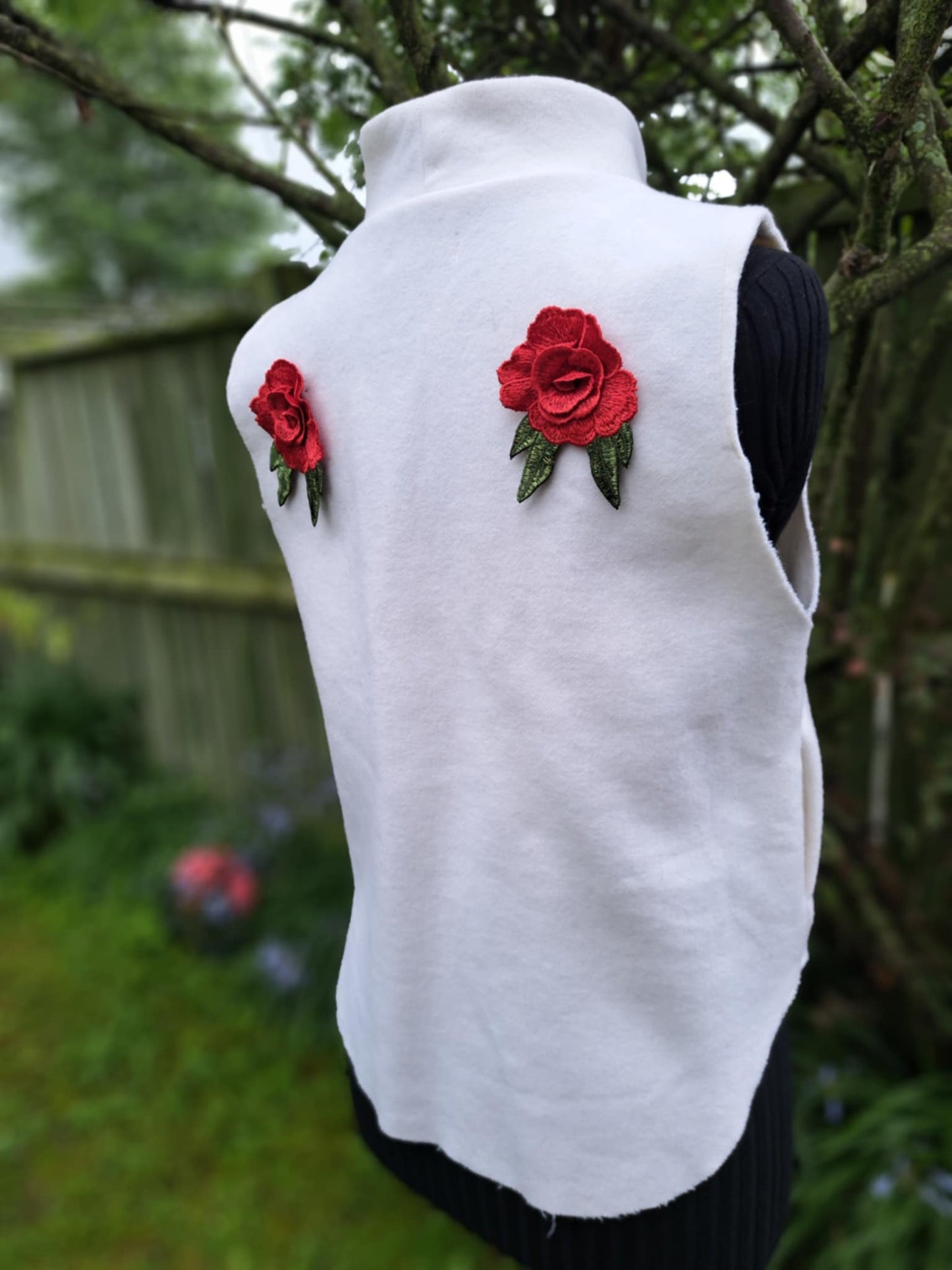 Romantic wool vest for any occasion